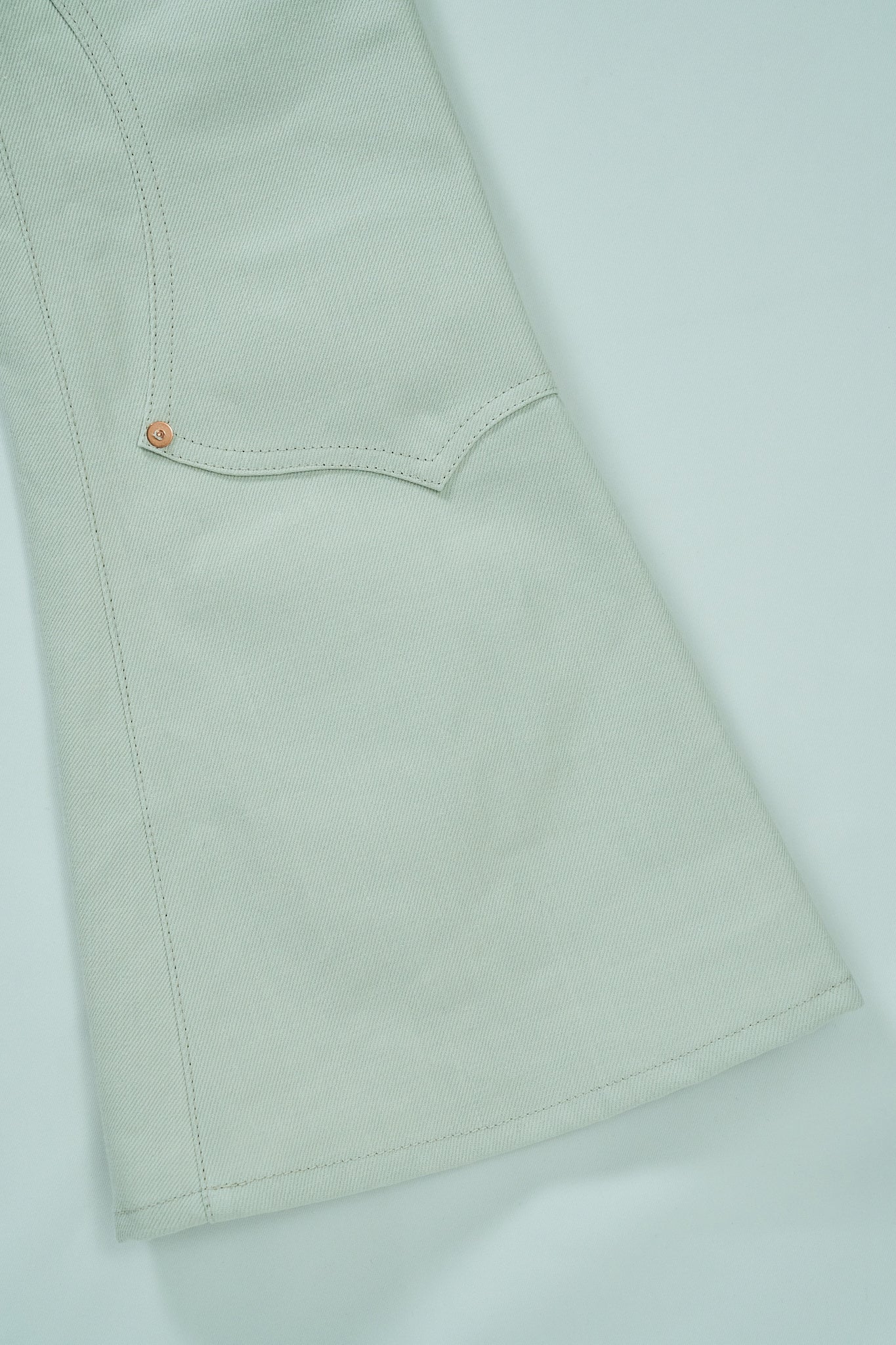 SWEEP Wknee BELL BOTTOM PANTS -White -