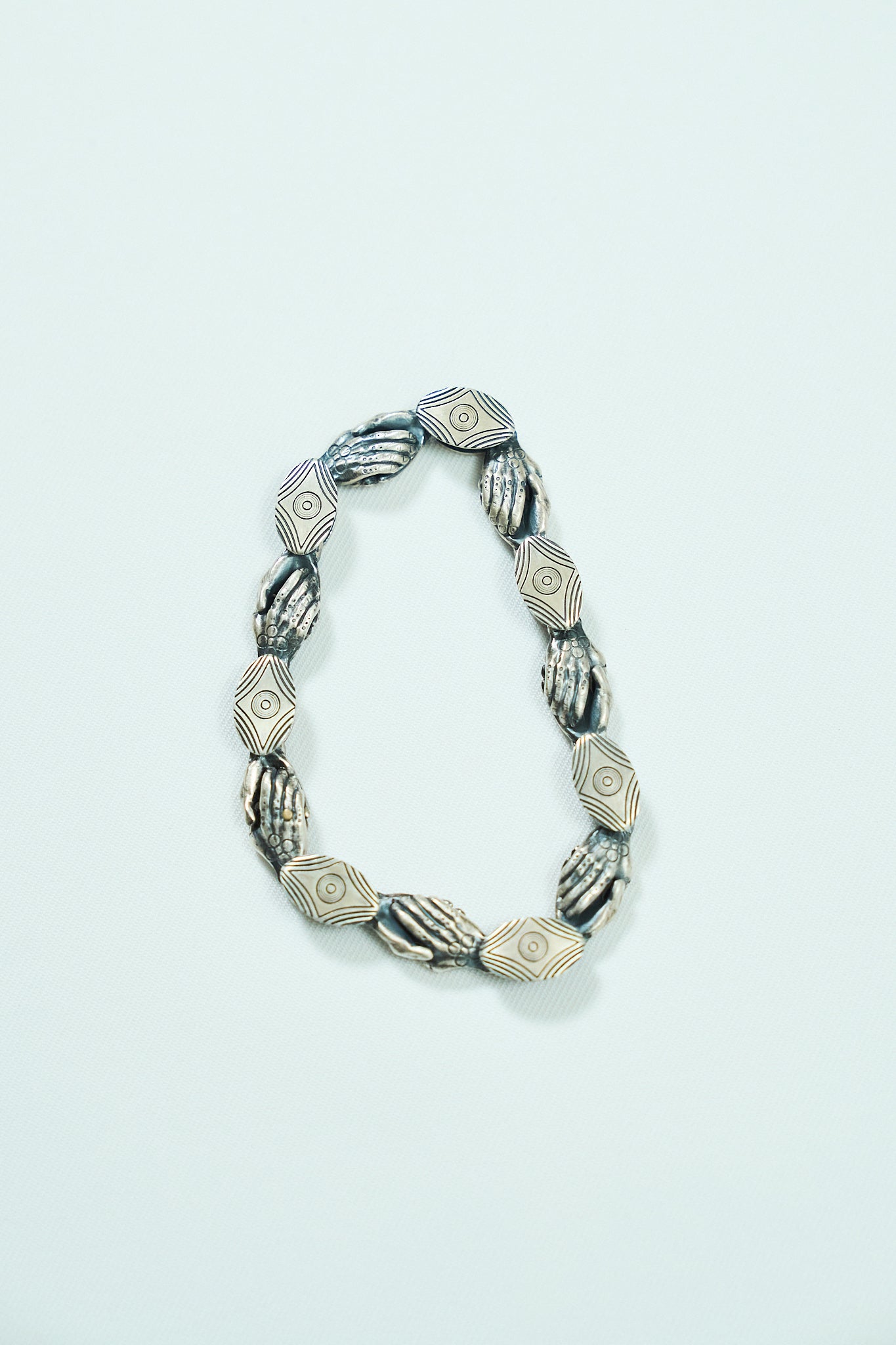 SHAKE HANDS Bracelet -Tattoo Senju- Type A