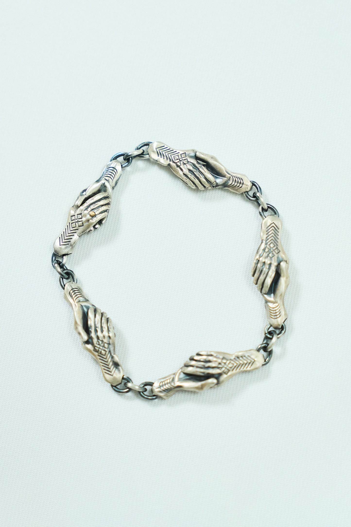 SHAKE HANDS Bracelet -Tattoo Senju- Type B