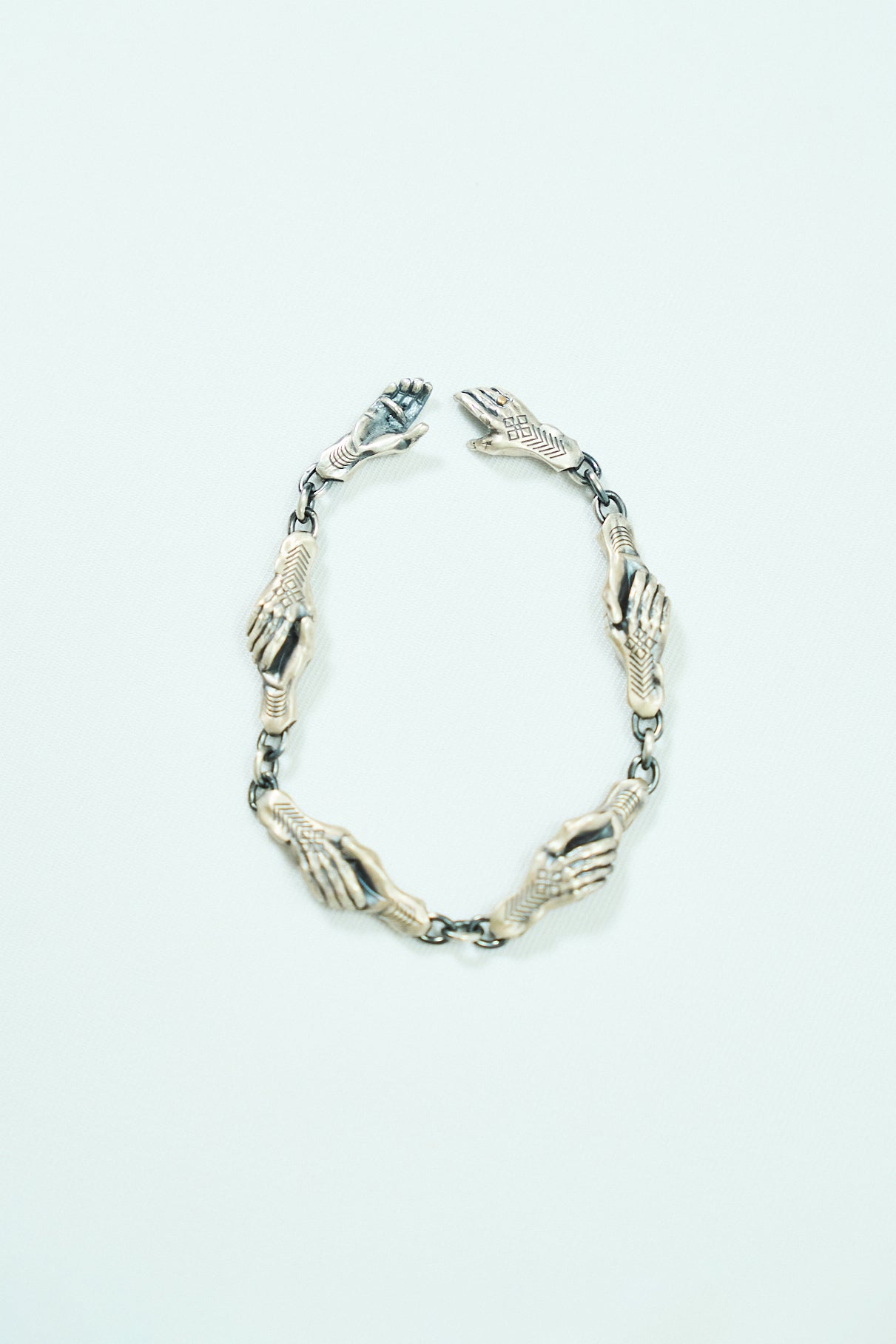 SHAKE HANDS Bracelet -Tattoo Senju- Type B