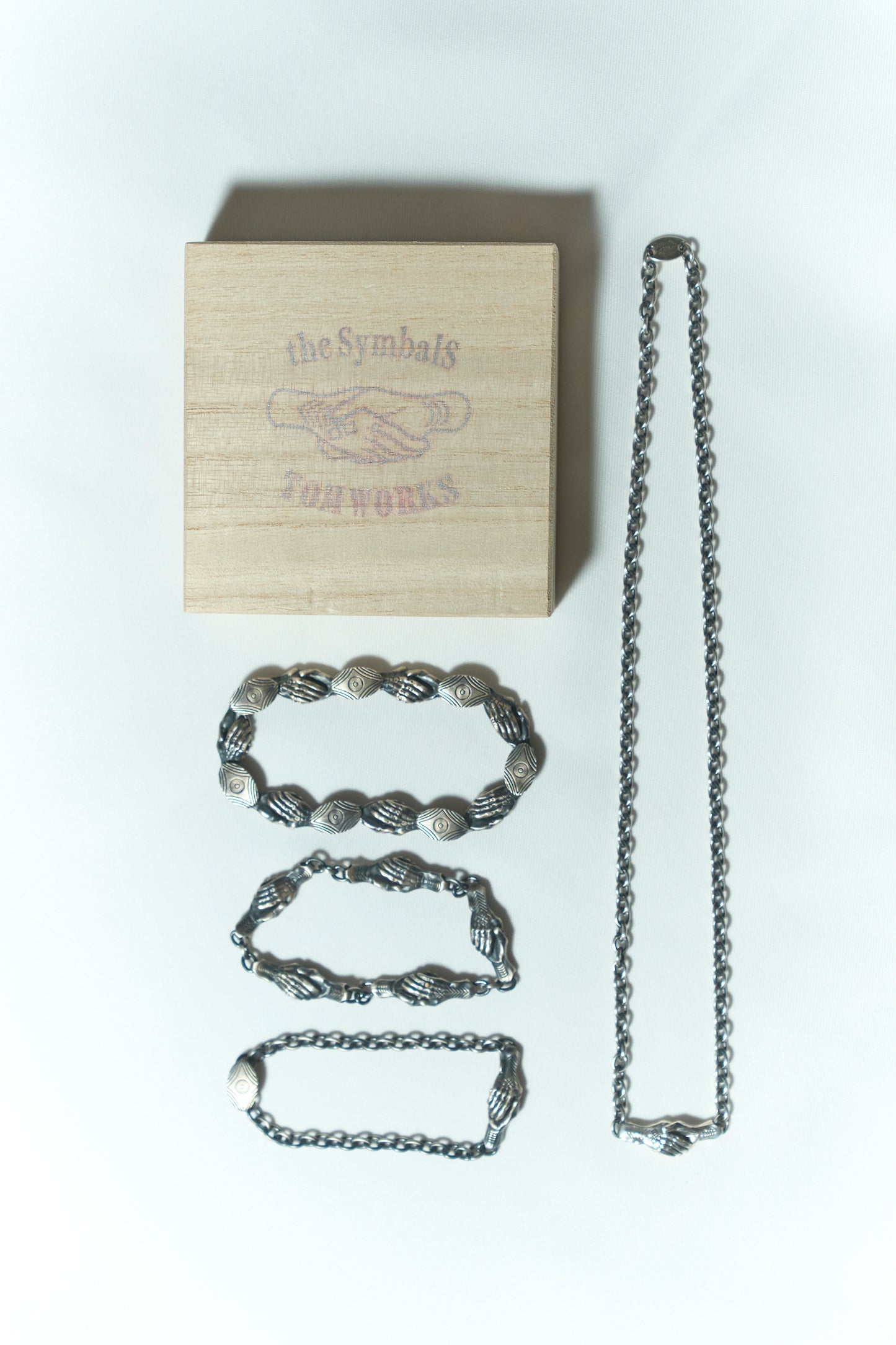 SHAKE HANDS Necklace -Tattoo Senju-