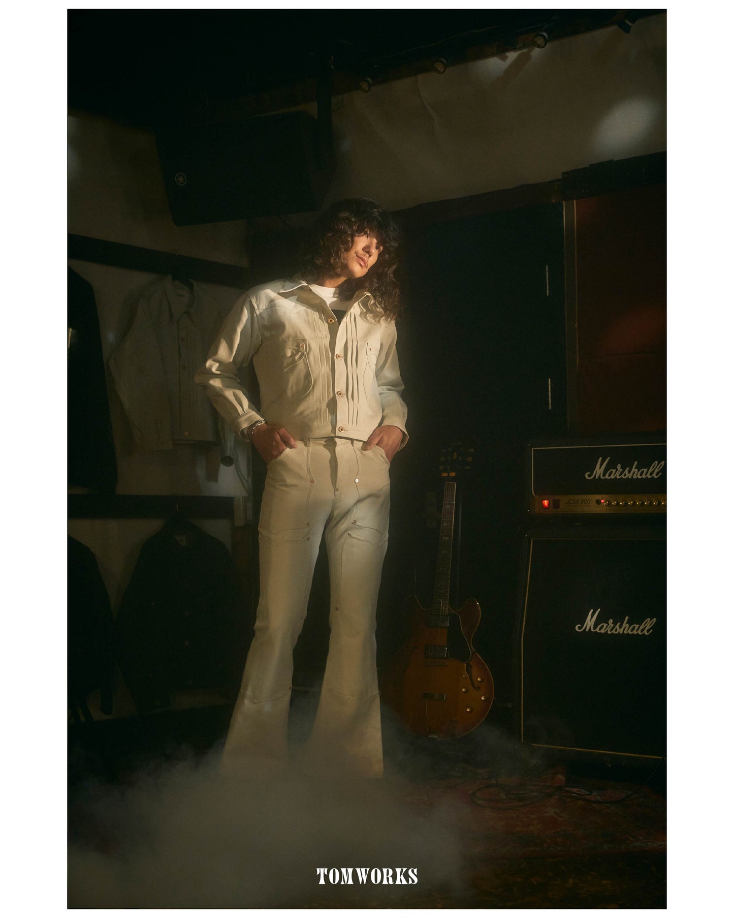 SWEEP Wknee BELL BOTTOM PANTS -White -