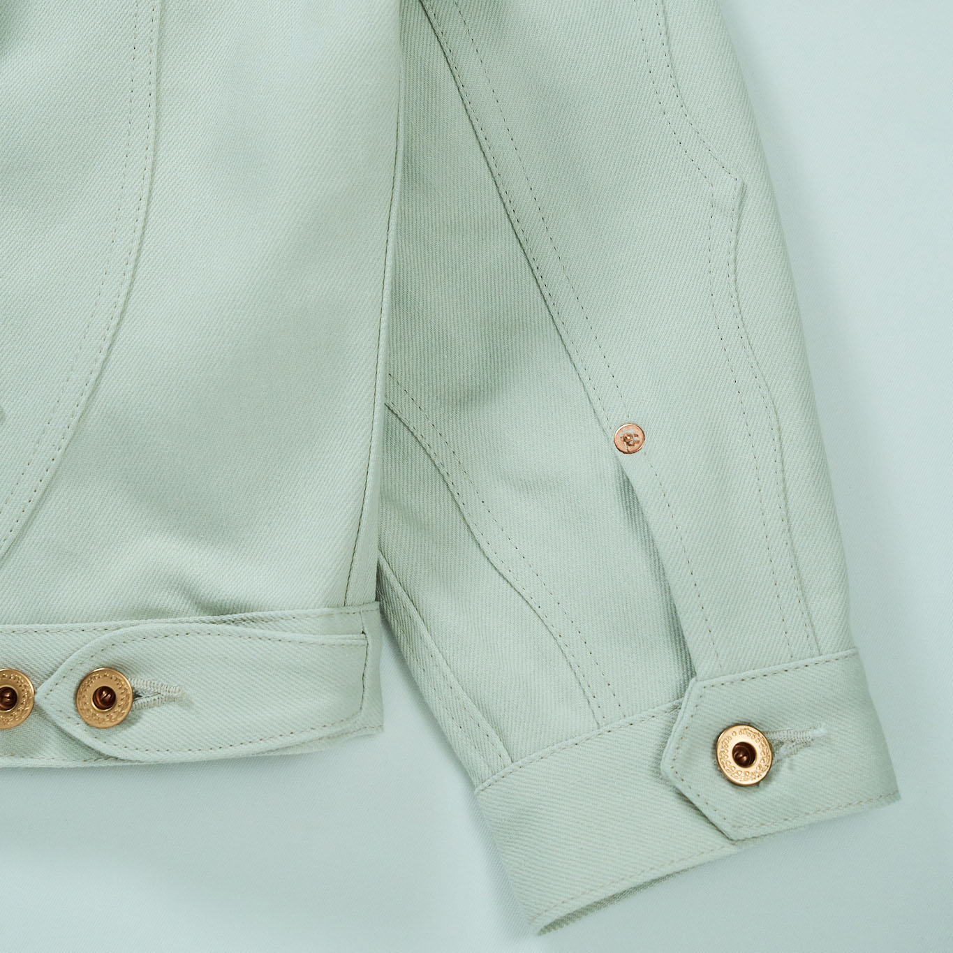 SWEEP THREE TACK JACKET-White-