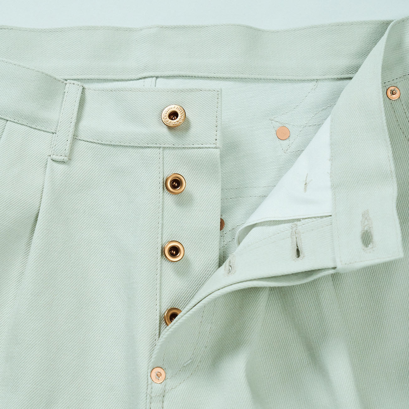 SWEEP SHORTS -White-