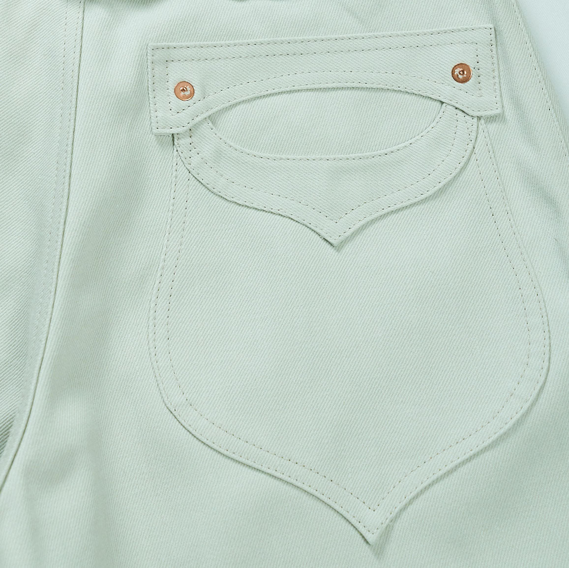 SWEEP SHORTS -White-