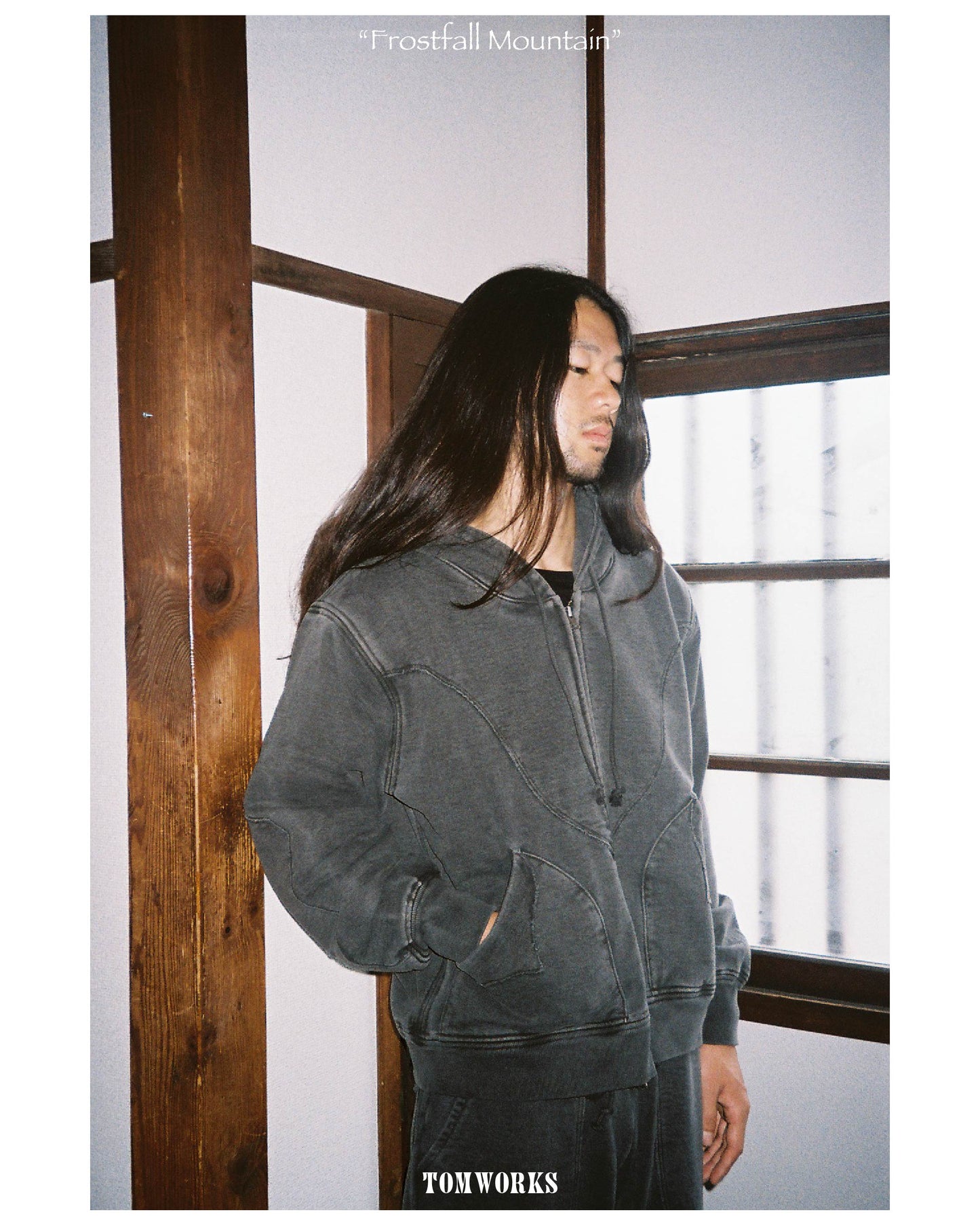 HOODIE - Black -