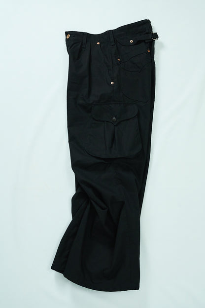 BULB POCKET CARGO PANTS -Black -