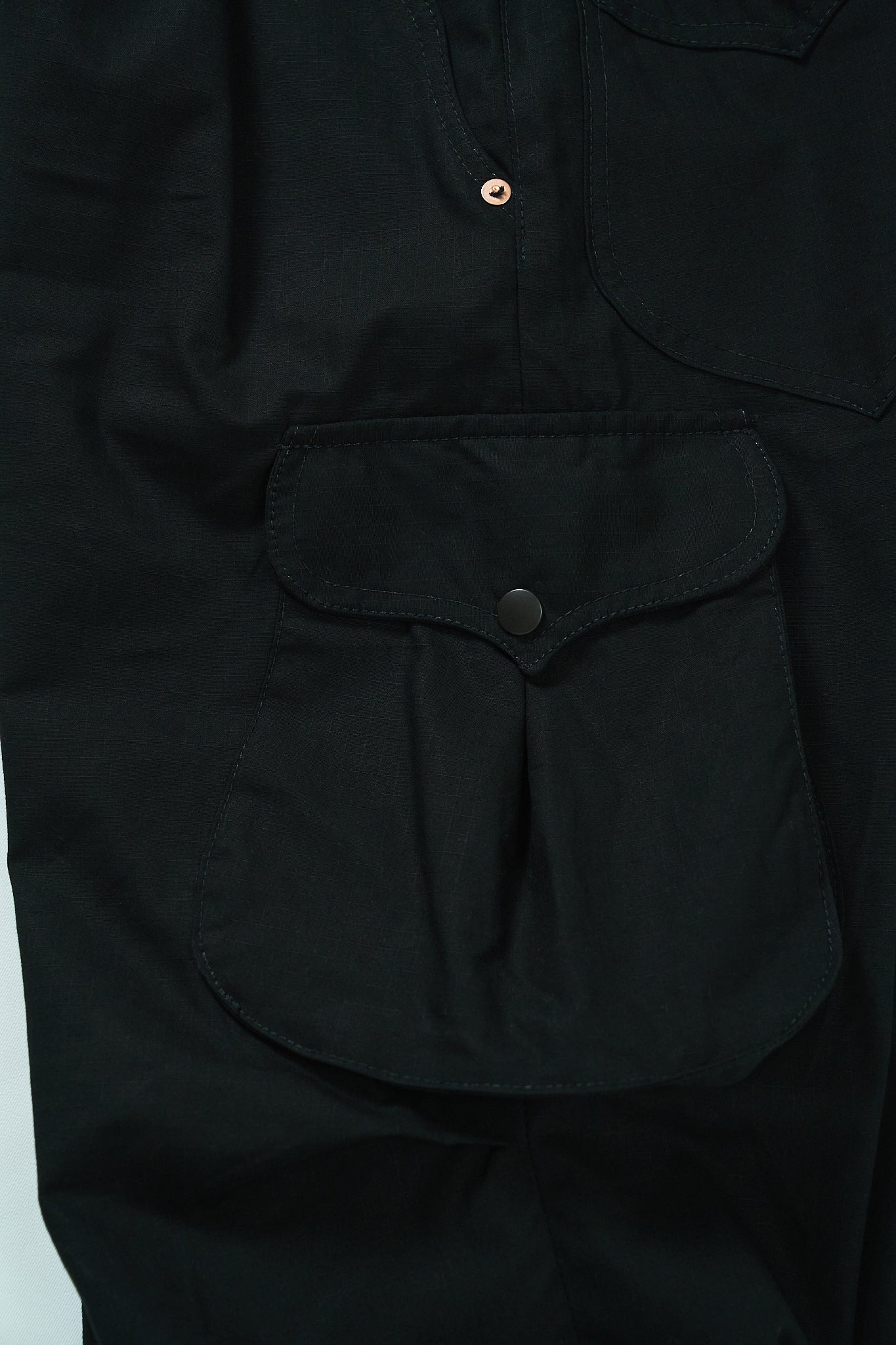 BULB POCKET CARGO PANTS -Black -
