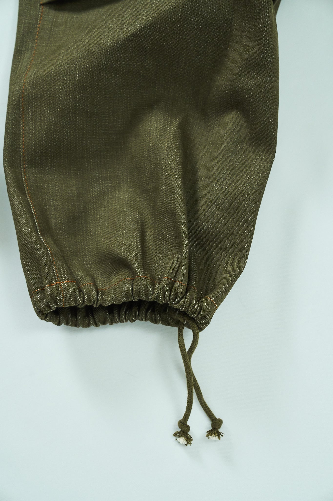 BULB POCKET CARGO PANTS -Green -
