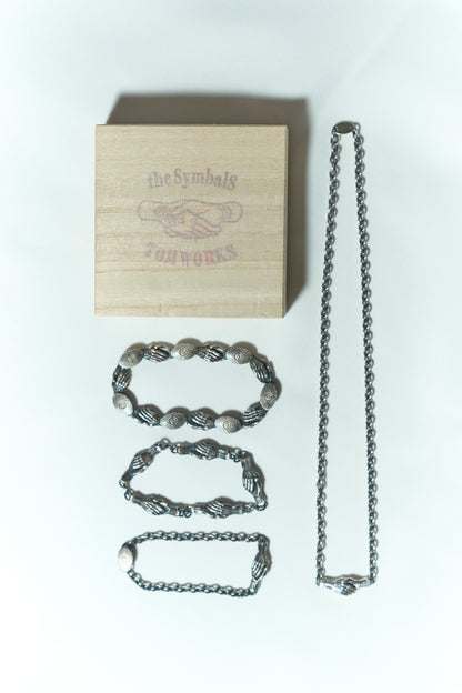 SHAKE HANDS Necklace -Tattoo Senju-